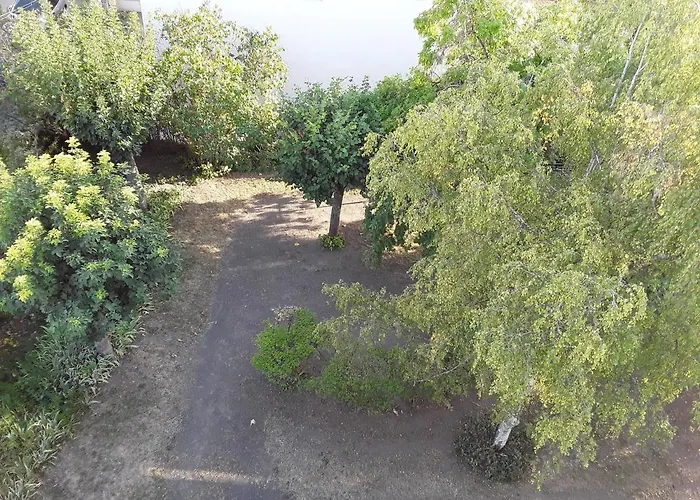 F2 Avec Vue, Proche Centre *