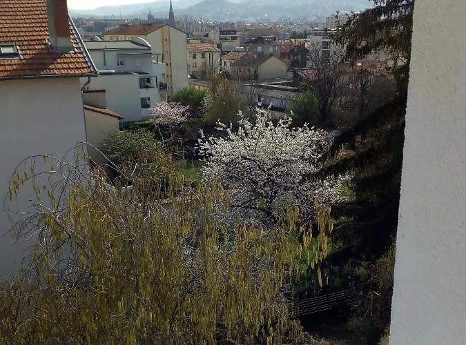 F2 Avec Vue, Proche Centre Appartement